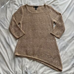 Y2K indie boho INC International tan & gold crochet sequin asymmetrical sweater